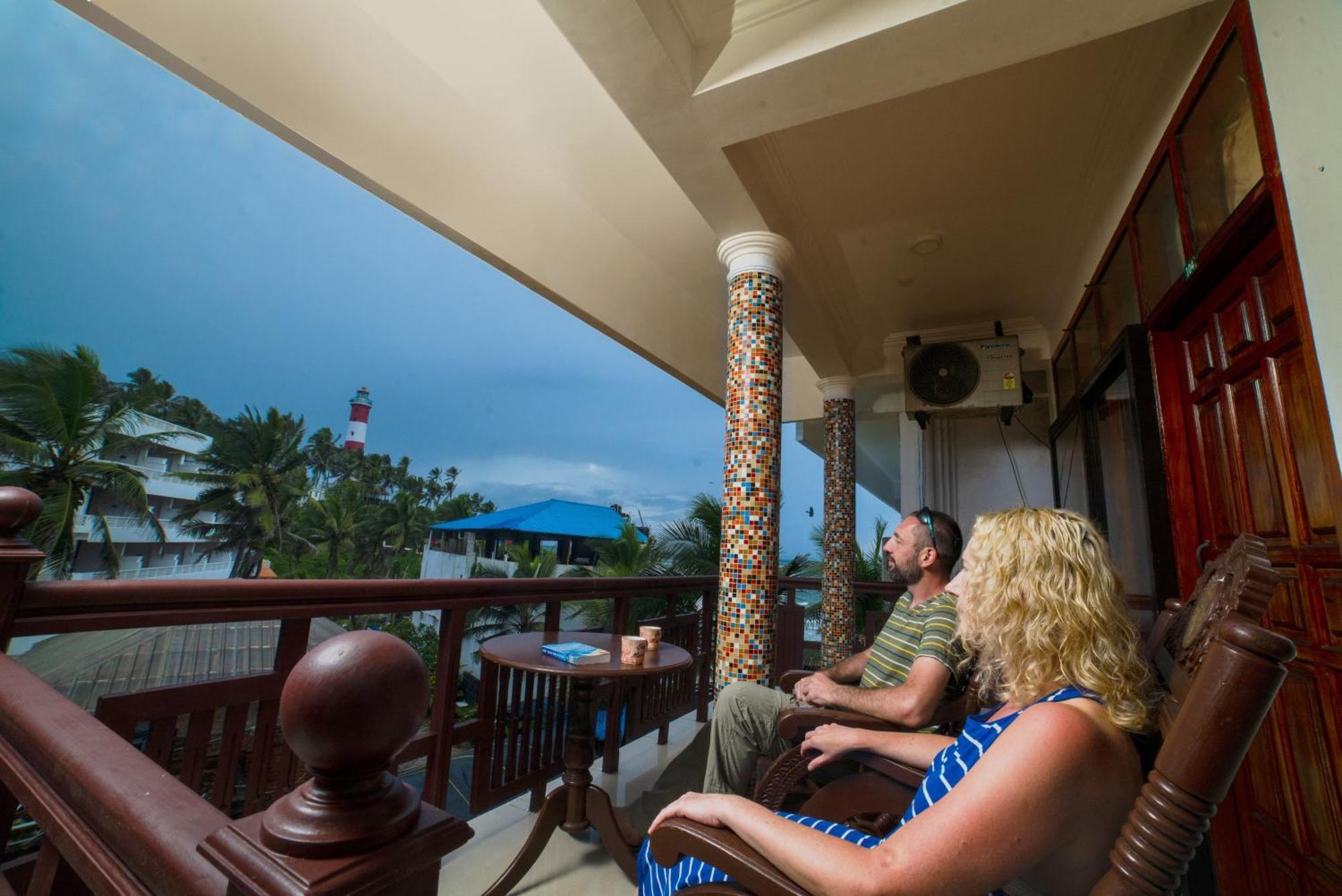 Tippys Beach Resort コーバラム エクステリア 写真