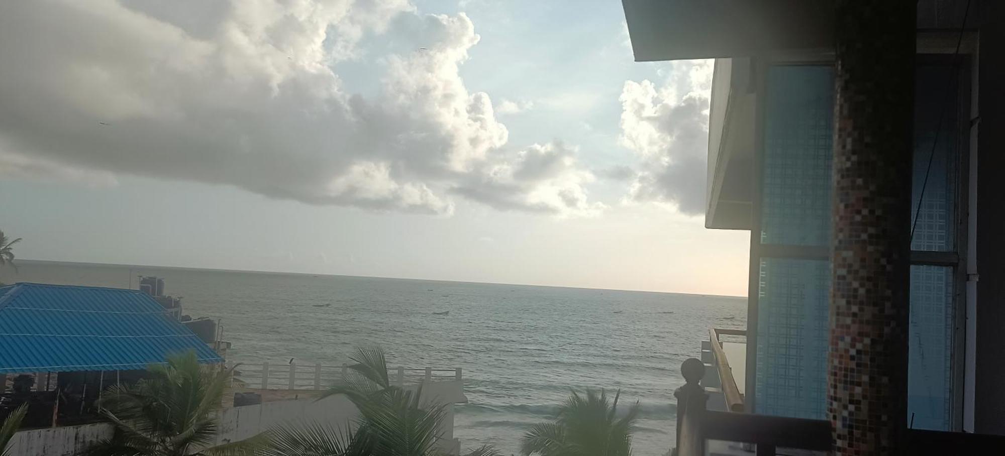 Tippys Beach Resort コーバラム エクステリア 写真