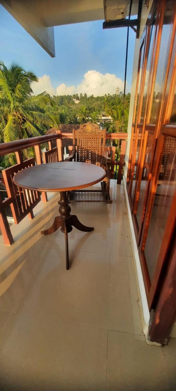 Tippys Beach Resort コーバラム エクステリア 写真