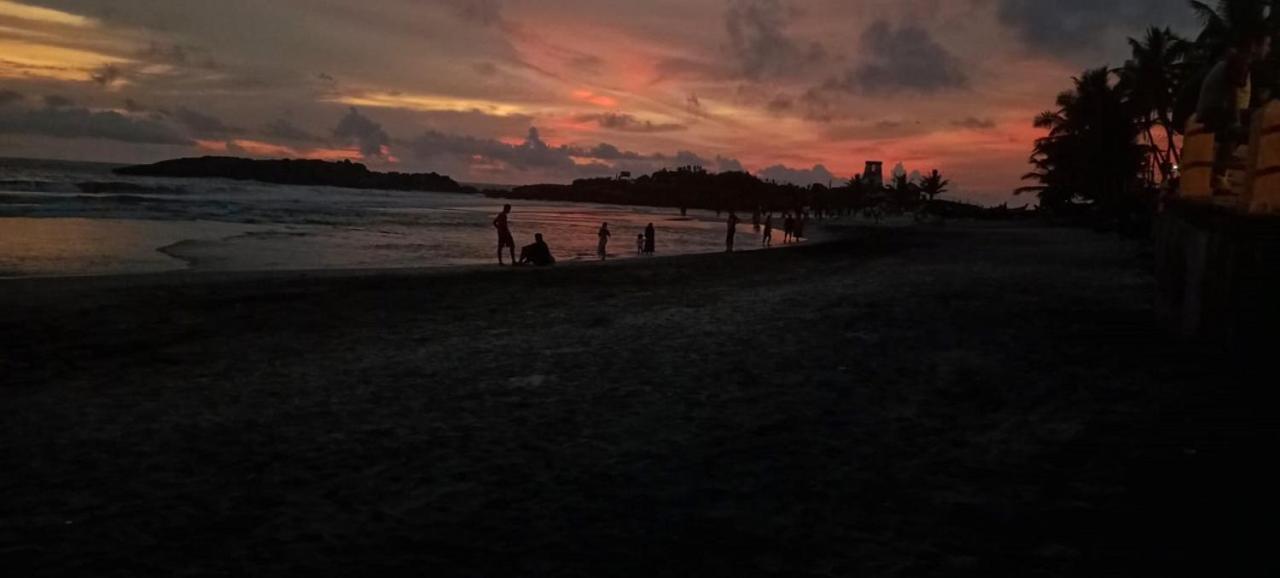Tippys Beach Resort コーバラム エクステリア 写真